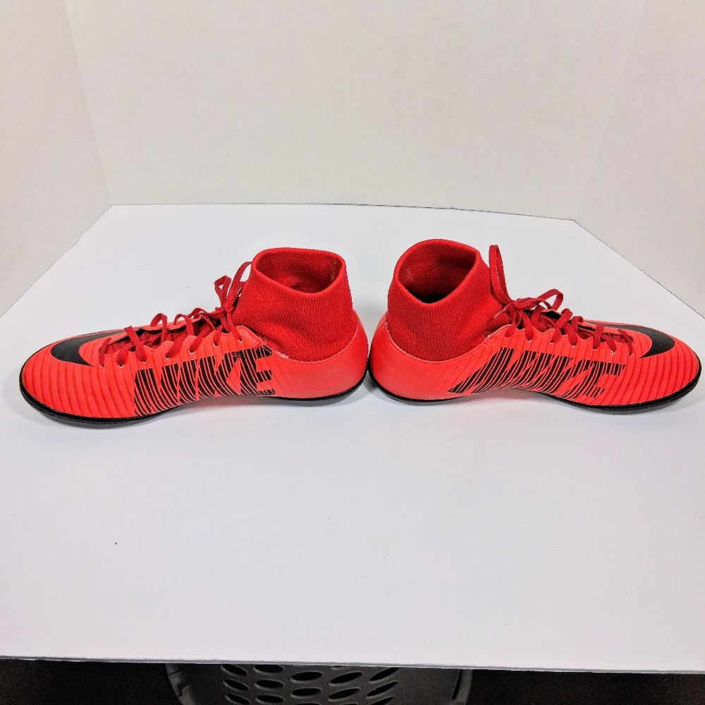 Nike Mercurial Men's Size 9 Rare Red Flashy Soccer Shoes Worn Once! - Picture 6 of 11